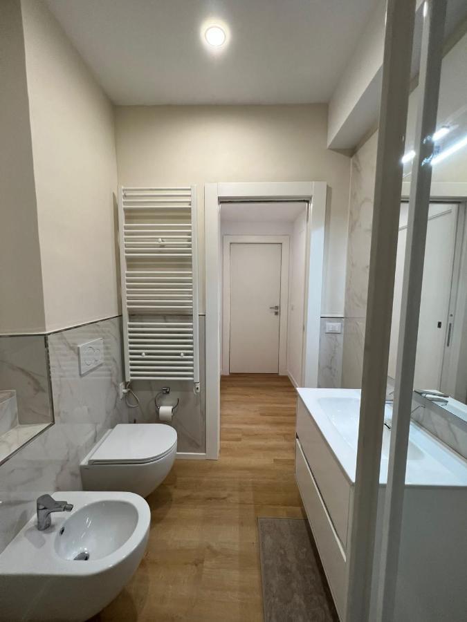 Blu Apartment Пескара Экстерьер фото
